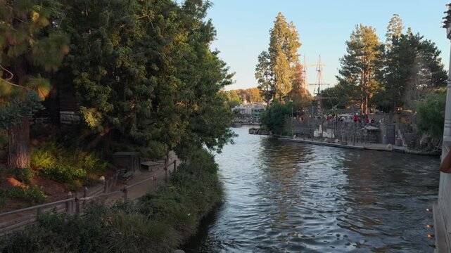 March 2026 - 4K Onboard Mark Twain Riverboat, Rivers of America, Disneyland, Anaheim