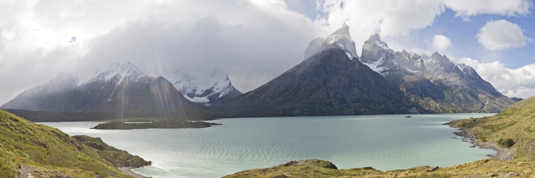 Lago Nordenskjoeld, Torres del Paine National Park, Patagonia, Chile, South America