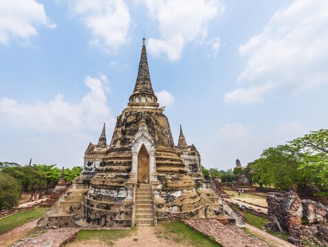 Buddhist temple, pagodas of Wat Phra Si Sanphet, Ayutthaya, Thailand