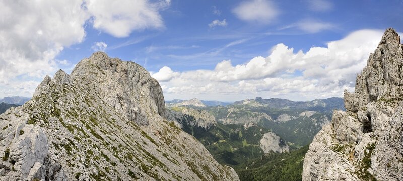 On the left the Hochturm peak, 2081m, summit of Mt. Trenchtling, Trenchtling hike, Hochschwab range, Styria, Austria