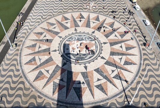 Rose Compass, wind rose, large compass with world map in the pavement in front of the Padr&aacute;o dos Descobrimentos, Monument of Discoveries, Belem, Lisbon, Portugal