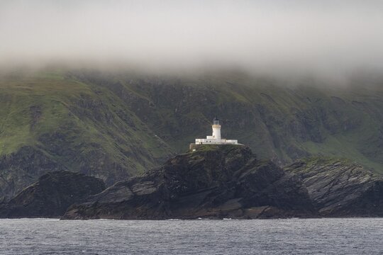Muckle Flugga Lighthouse, Muckle Flugga Island, northernmost populated point of Great Britain, Shetland Islands, United Kingdom