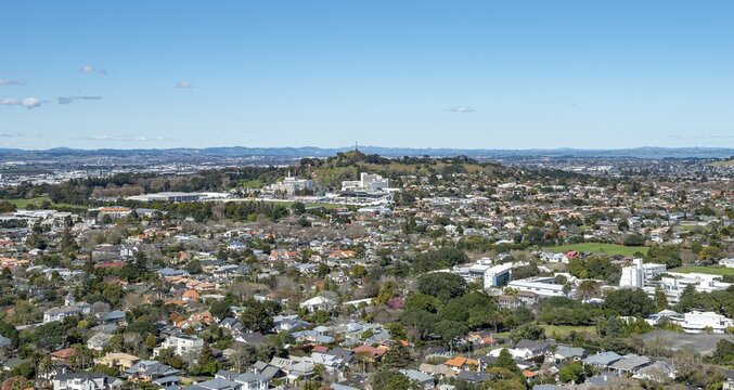 View of Auckland, back obelisk on the hill Maungakiekie One Tree Hill, Auckland, North Island, New Zealand
