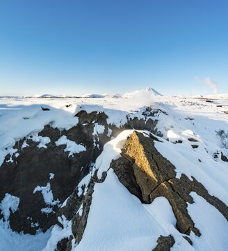 Divergent boundary, Mid-Atlantic Ridge, rift valley, Krafla, M&yacute;vatn, North Iceland, Iceland