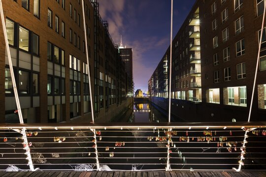 Bridge with love locks at the blue hour, Speicherstadt, Hamburg, Germany