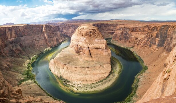 Horseshoe Bend, bend of the Colorado River, King Bend, Glen Canyon National Recreation Area, Page, Arizona, USA