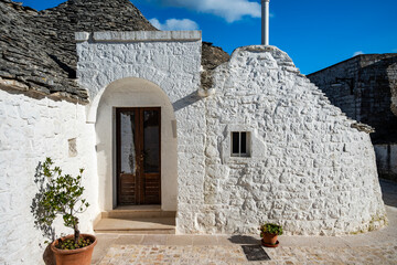 The fairytale trulli houses of Alberobello, Italy © Tomasz Warszewski