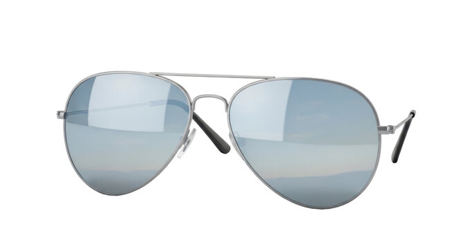 Classic aviator sunglasses with reflective lenses