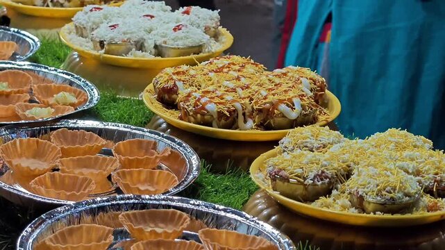 Delicious Papri Chat &ndash; Popular Indian Street Food