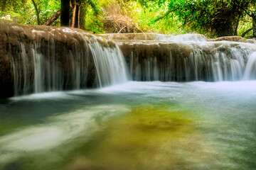 Obraz premium Wang Kan Lueang Waterfall, Lopburi, Thailand