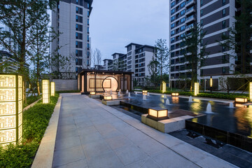 Title: Modern plaza, evening water feature, luxury residential - Urban life © syu