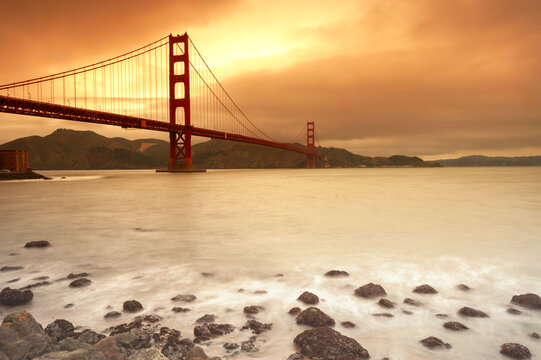 Golden Gate Bridge, San Francisco, California, USA	
