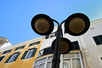 Réverbère dans une rue de Mahon, sur l'île de Minorque