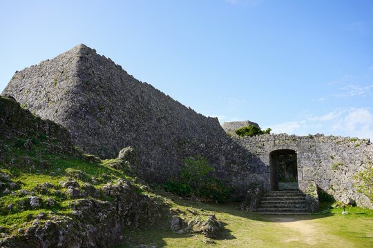 沖縄　琉球王国　中城城跡　世界遺産