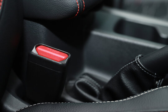 car seat belt prevent accidents to a certain extent