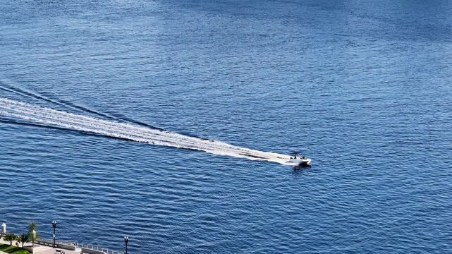 aerial footage along the St. John&rsquo;s River in Jacksonville Florida USA