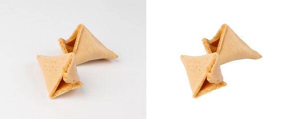 Obraz premium Fortune cookie isolated, lucky Chinese biscuit with prediction paper, asian surprise sweets on white background