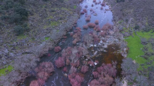 Huebra River near the Yecla la Vieja archaeological site, a Vettonian settlement. Yecla de Yeltes. Arribes del Duero Natural Park. Salamanca. Castile and Le&oacute;n. Spain. Europe