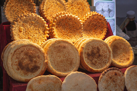 Traditional Xinjiang Naan Bread, Uyghur Flatbread from China