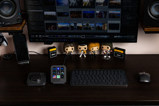 Logitech MX Creative Console and keyboard for photo editing