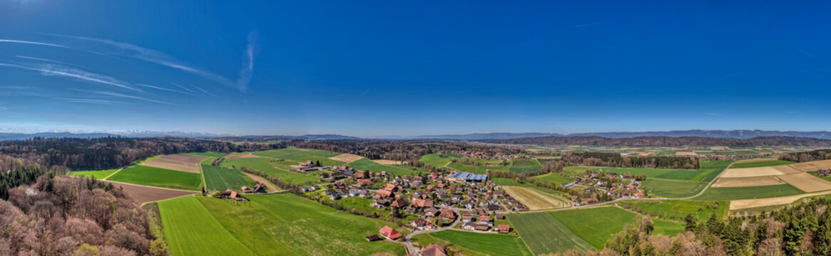 Etzelkofen, Berner Mittelland, Schweiz, Luftaufnahme, April 2026