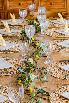 FRANCE-DIJON-EASTER-DINING-TABLE-CELEBRATION