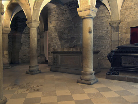 The interior of St. Leonard's Crypt, located in the basement of Wawel Cathedral in Krakow. The crypt features eight massive columns supporting the vault. 