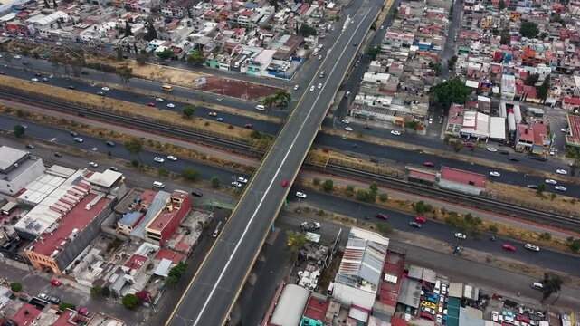 Hyperlapse of vehicles moving through Ecatepec urban streets