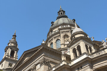 Fototapeta premium The Co-Cathedral of St Stephen is a basilica located in the Pest district of Budapest. It is part of the Archdiocese of Esztergom-Budapest and is built in the Baroque style.