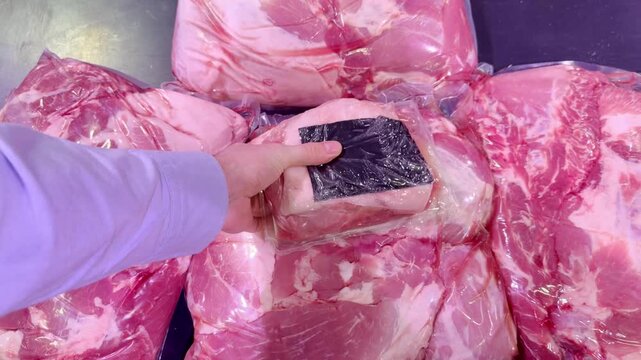  packet of meat at the supermarket	