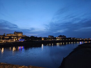 Fototapeta premium Night view of the Elbe river