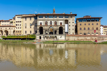 Fototapeta premium Famous Uffizi gallery facing Arno river in Florence, Italy (translation 