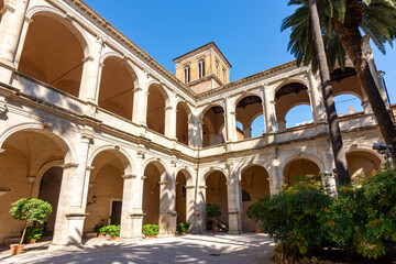 Naklejka premium Garden of Palazzo Venezia palace in Rome, Italy