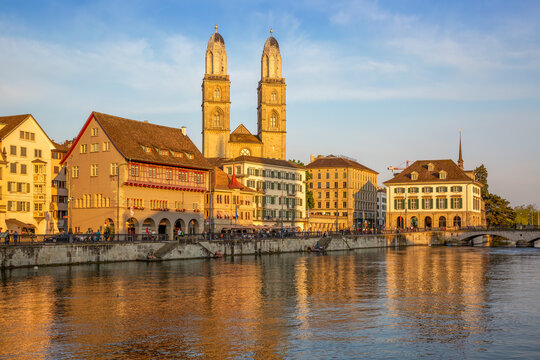 Grossm�nster and river Limmat at sunset in summer Zurich