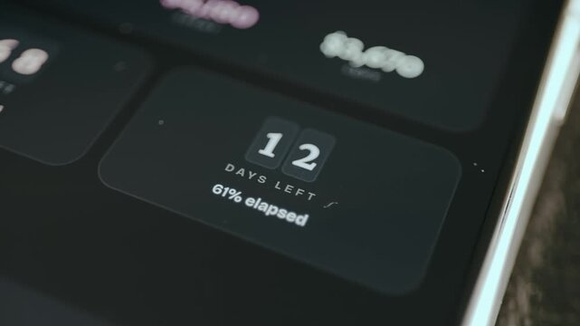 Countdown widget tracking the time remaining until the deadline