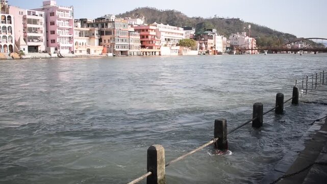 Ganga as seen at Har Ki Paudi in Haridwar, Uttarakhand, India. River Ganga is believed to be the holiest river for Hindus, Haridwar Valley on the Ganges river, India
