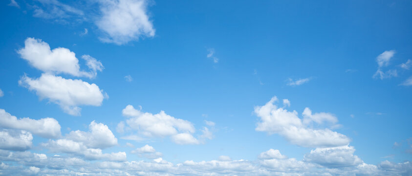 青空　雲　ワイド　パノラマ　風景