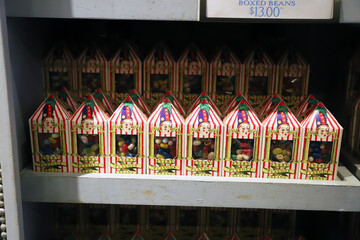 Naklejka premium Harry Potter gummy candy boxes of all Every Flavors Beans for sale in a themed shop