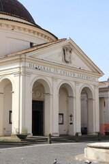 Obraz premium Piazza di Corte Street View with Church Facade in Ariccia, Italy