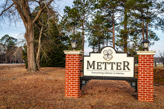 Metter welcome sign "Everything's Better in Metter" Georgia
