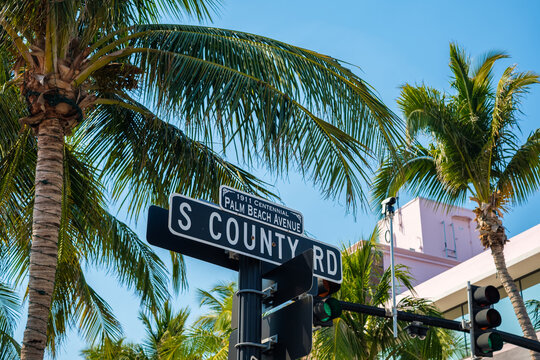 Palm Beach Cityscape along Worth Avenue