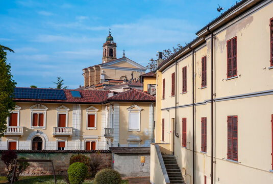 Panorama of the houses and its red tile rooftops of the village of Vignale Monferrato, in the winery region of Monferrato (Piedmont, Northern Italy), UNESCO site.