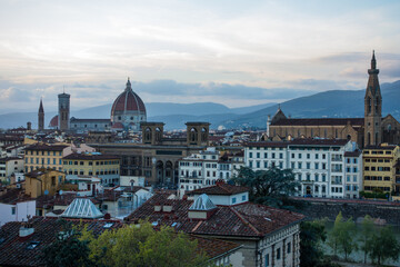 Obraz premium Sunset view of Florence skyline from Piazzale Michelangelo