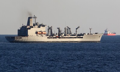 STRAIT OF HORMUZ U.S. Navy and Coast Guard ships participates  © Mubin