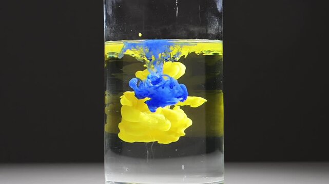 farbe fl&uuml;ssig welle schweben blau gelb
