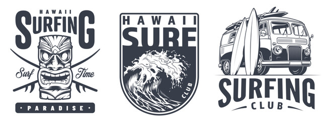 Fototapeta premium Surfing in Hawaii with friends