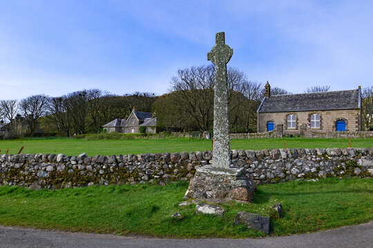 MacLean's Cross, on Iona, at Easter time.