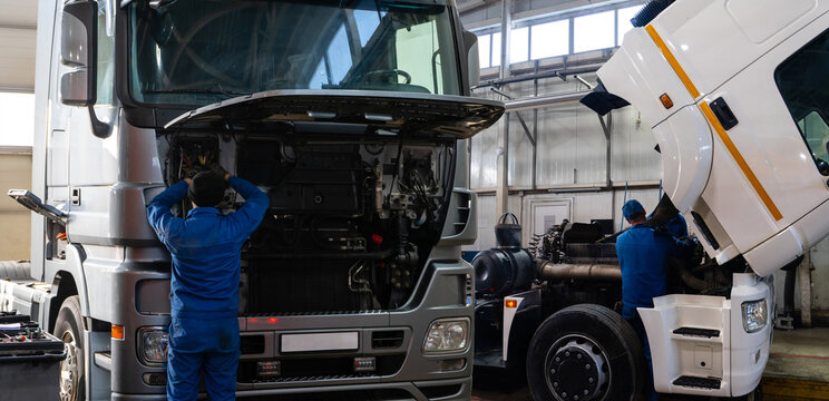 Commercial trucks repair service workshop