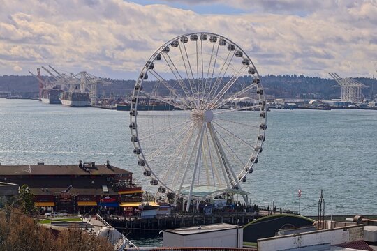 Visiting the famous Pike Place Market in Seattle