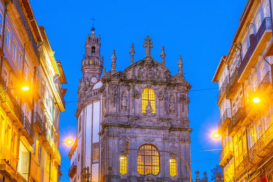 Sunset view of Porto's historic district featuring the Porto Cathedral , Portugal